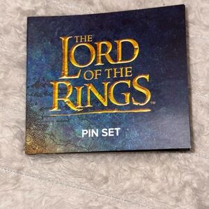 The Lord of the Rings Pin Set - Multicolor